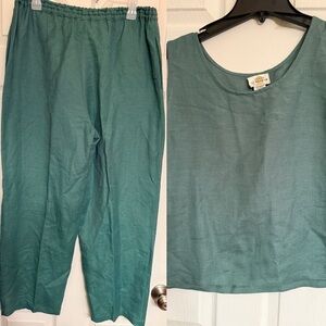 Sandy Starkman linen blend set! Top is L Bottom is M! Cool airy breezy comfy